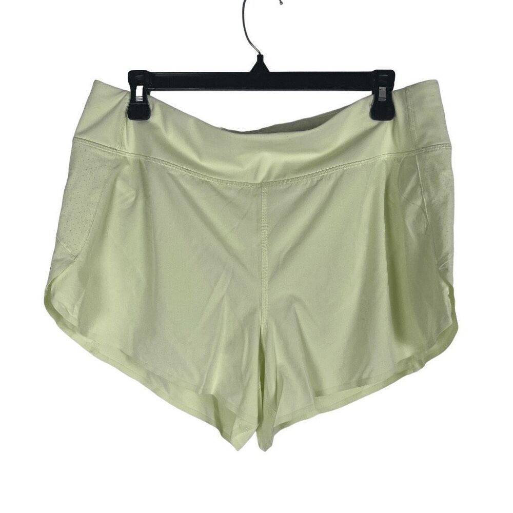 Athleta 3.5' running shorts- size L